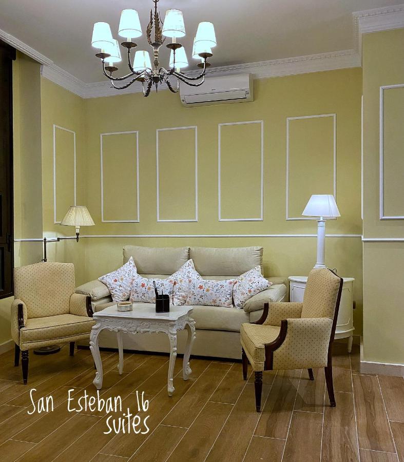 Suites San Esteban 16 Ducal Sevilla Exteriör bild