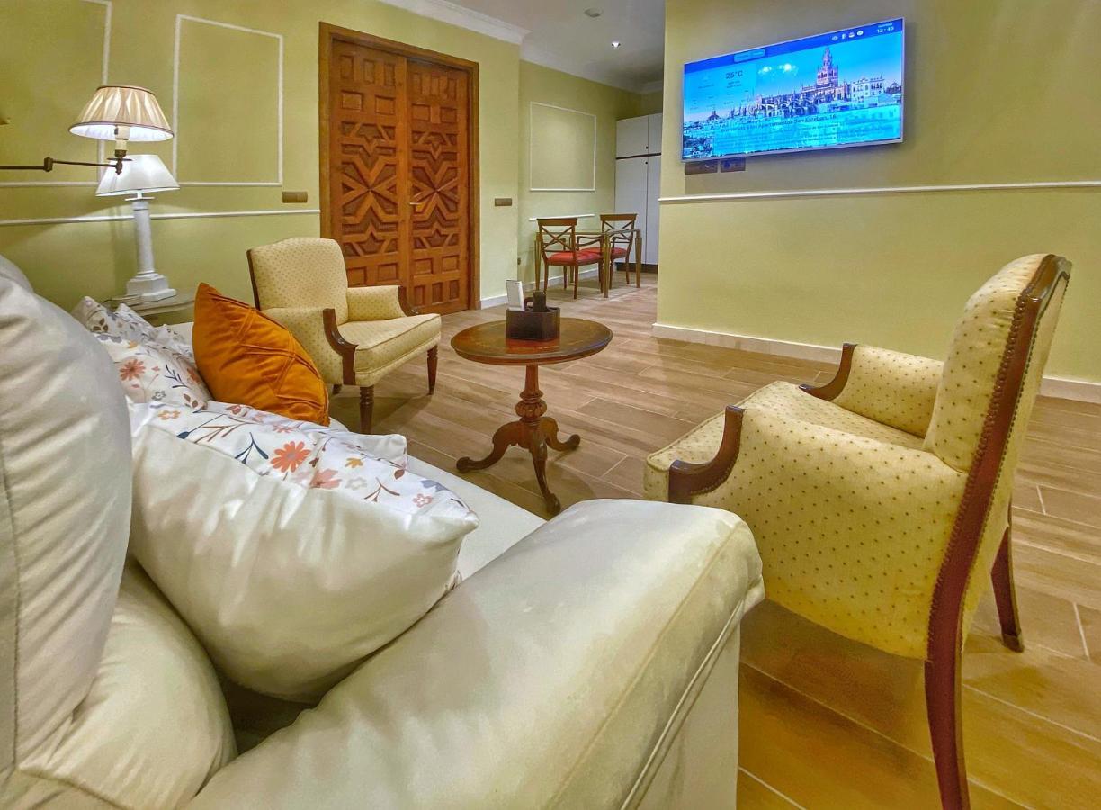 Suites San Esteban 16 Ducal Sevilla Exteriör bild