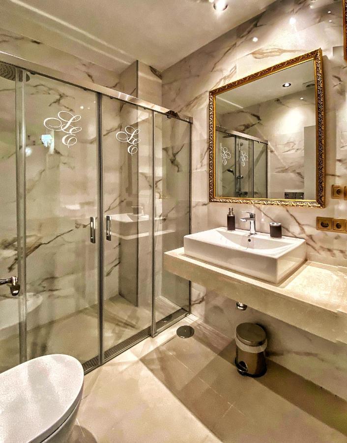 Suites San Esteban 16 Ducal Sevilla Exteriör bild